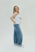 Load image into Gallery viewer, Roll Cuff Wide Leg Jeans