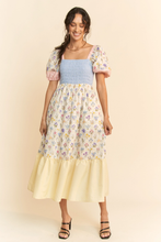 Load image into Gallery viewer, Floral Bouquet Puff Sleeve Tiered Dress