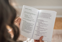 Load image into Gallery viewer, Moms on Call Basic Baby Care 0-6M