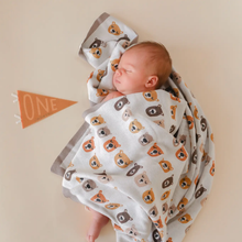 Load image into Gallery viewer, Mountain Fields Baby Milestone Pennant
