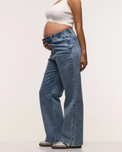 Load image into Gallery viewer, Relaxed Wide Leg Maternity Jeans