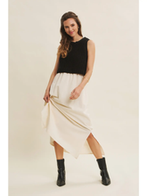 Load image into Gallery viewer, Molly Chunky Sweater Midi Dress