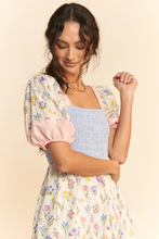 Load image into Gallery viewer, Floral Bouquet Puff Sleeve Tiered Dress