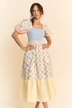 Load image into Gallery viewer, Floral Bouquet Puff Sleeve Tiered Dress