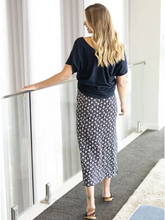 Load image into Gallery viewer, Leaf Maternity Maxi Skirt
