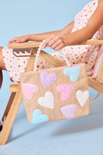 Load image into Gallery viewer, Heart-Patched Straw Mini Tote Bag with Pearl Handles
