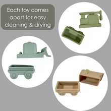 Load image into Gallery viewer, Squirt Water Bath Toy Set
