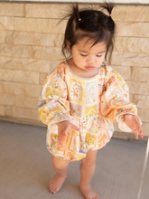 Load image into Gallery viewer, Vintage Stamps Bubble
