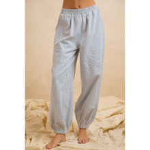 Load image into Gallery viewer, Twill Striped Diagonal Patch Pants
