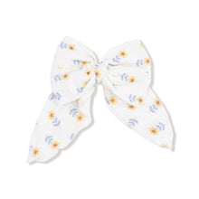 Load image into Gallery viewer, Western Sunflower Bow
