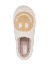 Load image into Gallery viewer, Smiley Face Slippers
