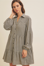 Load image into Gallery viewer, Textured Plaid Tiered Dress
