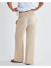 Load image into Gallery viewer, Giulia Maternity Linen Pants
