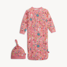 Load image into Gallery viewer, Harry Potter Honeydukes Gown &amp; Hat
