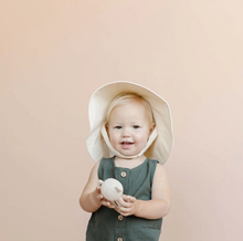 Load image into Gallery viewer, Wide-Brim Sunhat
