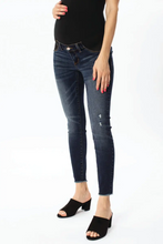 Load image into Gallery viewer, Dark Kenny Maternity Jean
